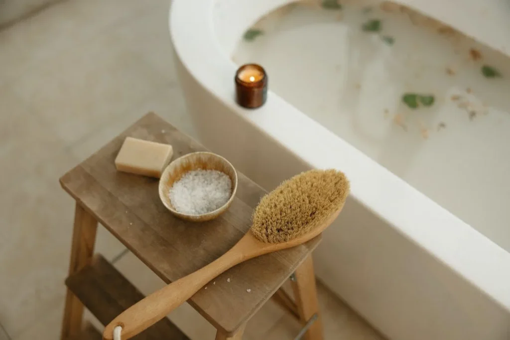 Soap – habit, tradition, uselessness? Why should we wash with soap?