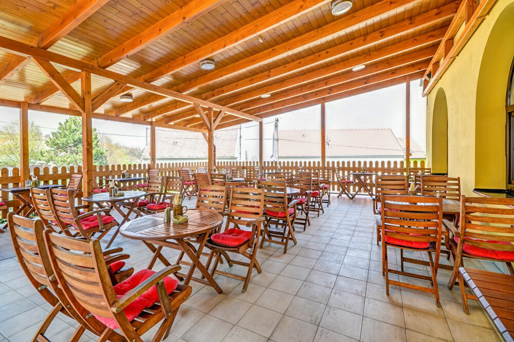 Hotel Iris Pavlov