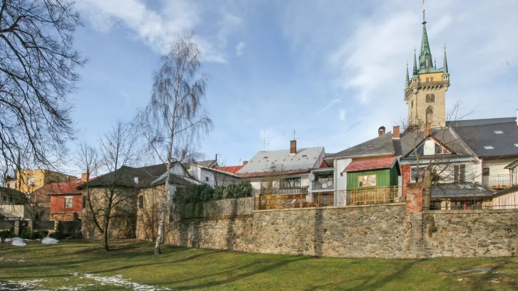 Treasure Hunt Polička – Team Building Activity in the Pardubice Region