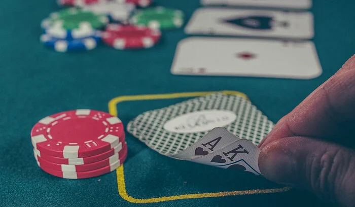 Poker: Hazard s vysokou matematikou