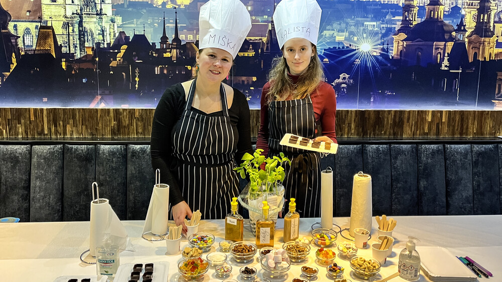 Chocolate Stand