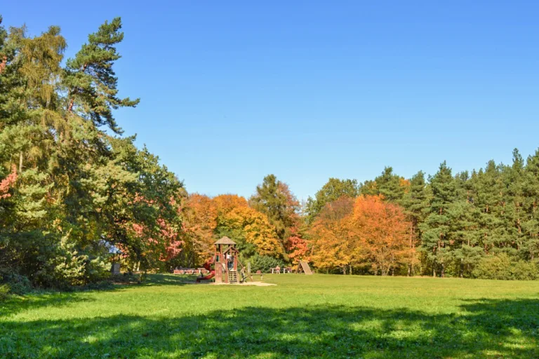 Hostivařský forest park Praha