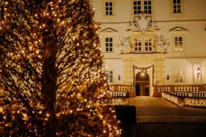 Anton Florian, zámecký hotel Valtice