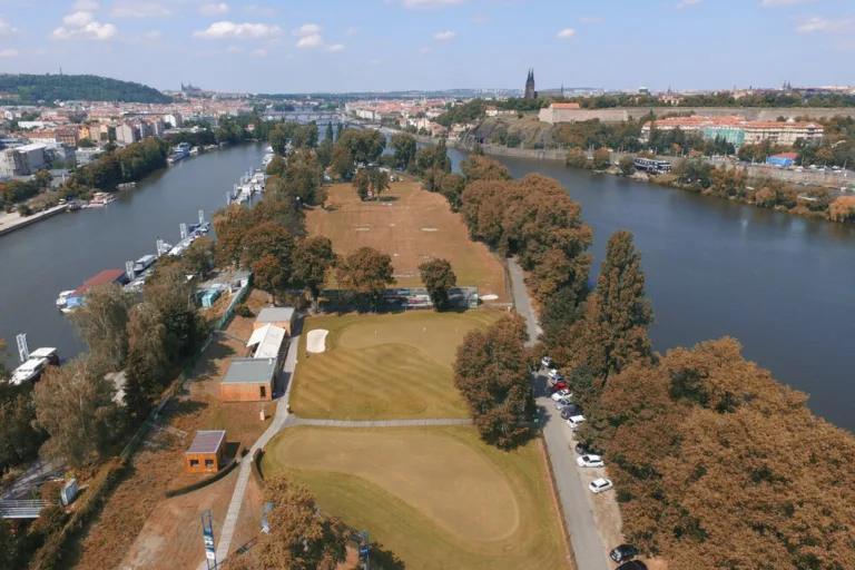 Císařská louka Prague