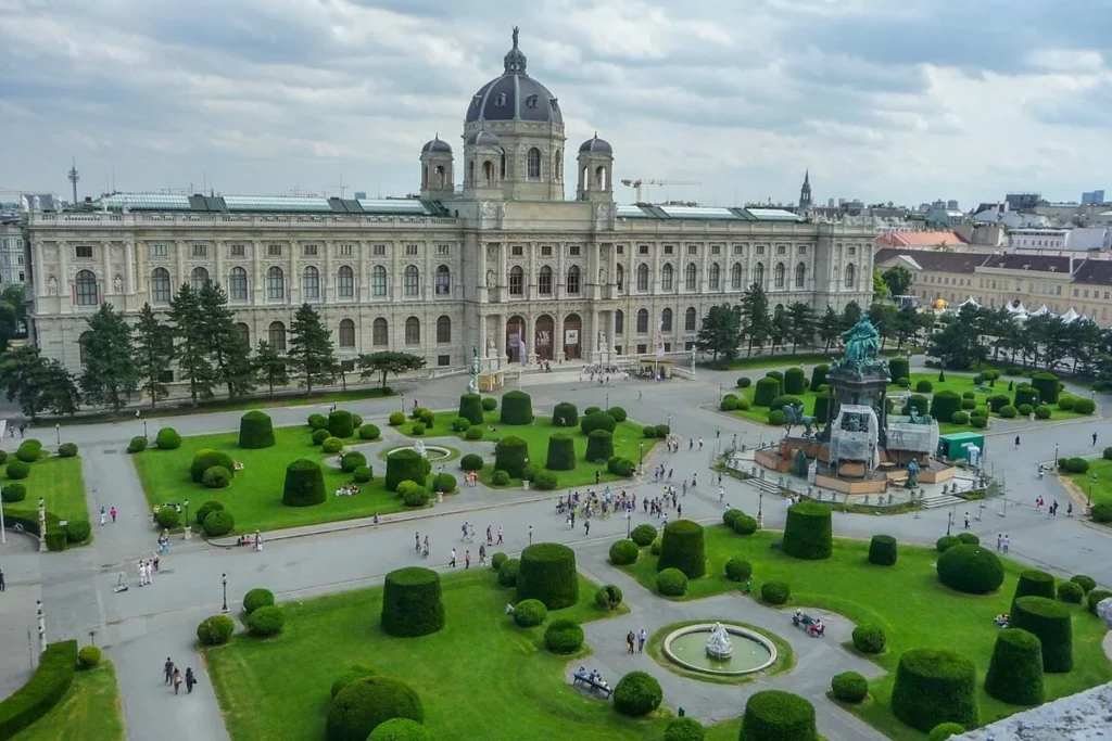 Vídeň – město valčíků a vánočních trhů