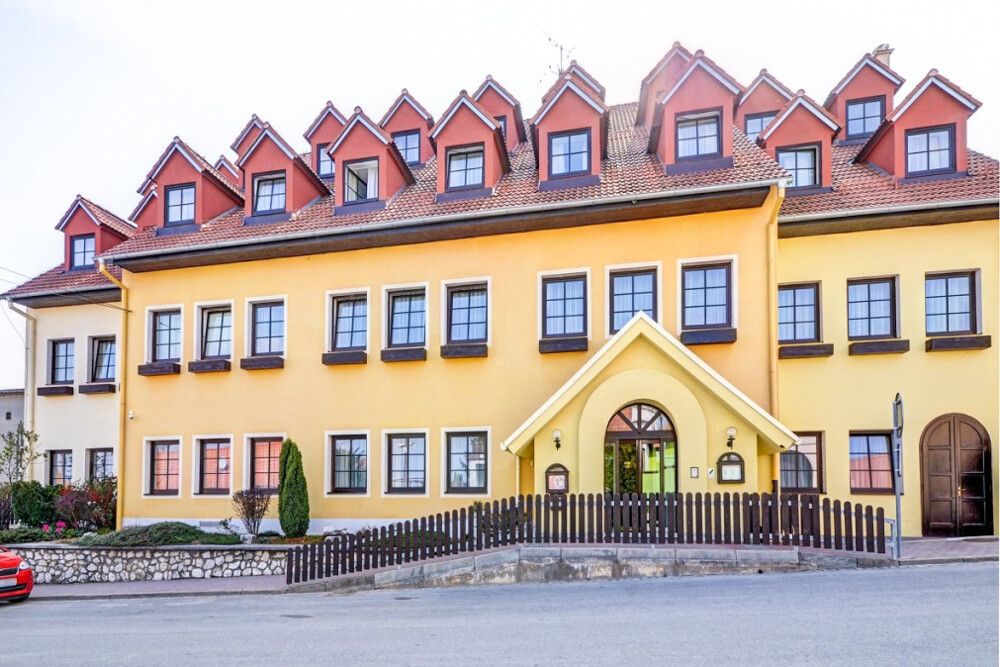 Hotel Iris Pavlov