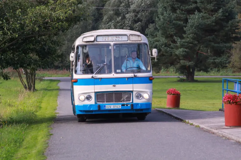 Use our bus veterans for your corporate event journey!