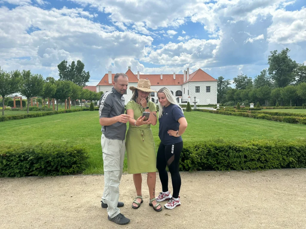 Proměňte svůj hotel či resort v centrum dobrodružství s hrami typu Treasure Hunt