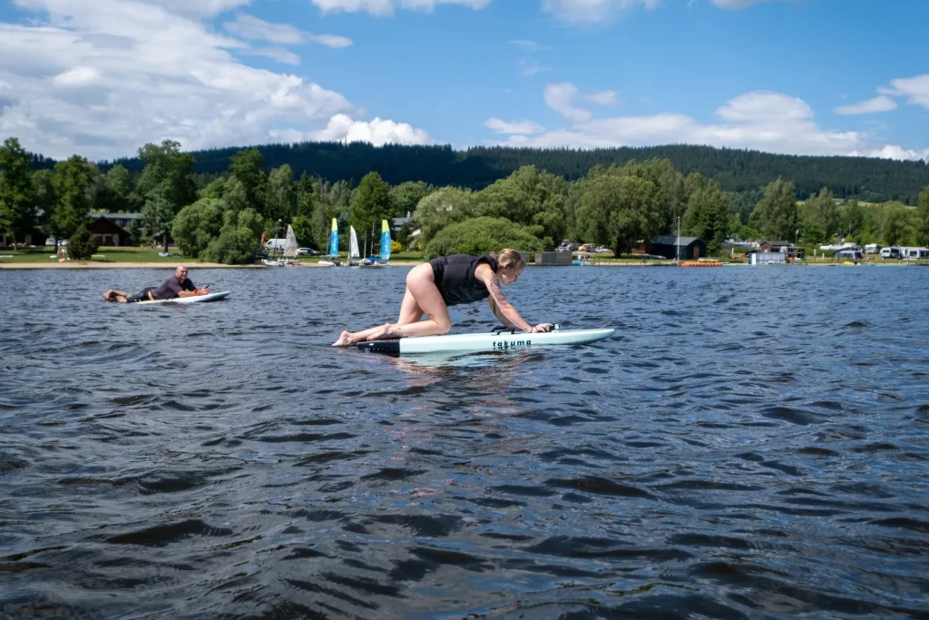 Amenity Hotel & Resort Lipno – Paddleboard na hladině přehrady Lipno