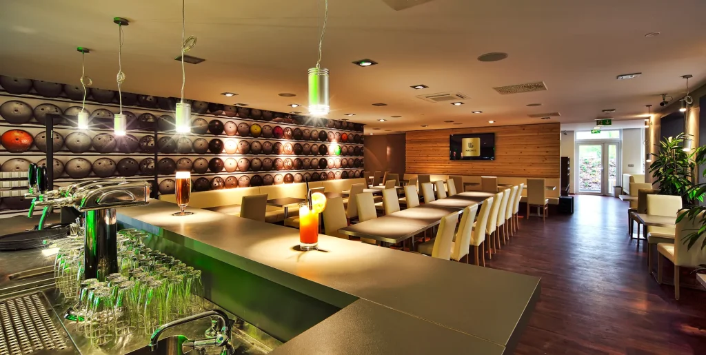 Maximus Resort Brno – Bowling bar